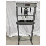 Central Machinery 20 ton Press