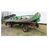 John Deere 643 Corn Head