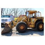 Caterpillar 944A Payloader, 8' Bucket, Runs