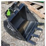 Mahindra Excavator Bucket, 20'