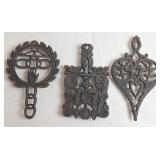 Odd Fellow Heart In Hand Cast Iron Trivet &