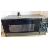GE Spacemaker Microwave
