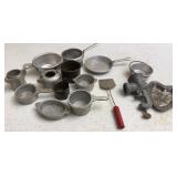 Vtg Aluminum & Cast Aluminum Childï¿½s Cookware