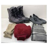 North Face Snow Boots (11), Water Shoes