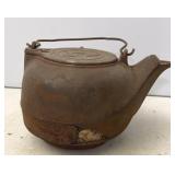 Cast Iron no. 7 Kettle