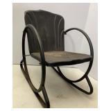 Vtg Metal Childï¿½s Patio Rocker