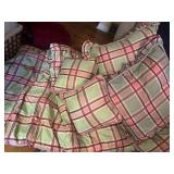 Comforter with pillows shams, Queen Size