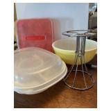 Pyrex bowl, cup cake holder, vegetable container