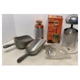 Vtg Juicer, Chopper, Aluminum Scoops