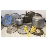 Vtg Aluminum Stock Pots & Lids