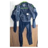 Ladiesï¿½ Leather Outfit (M)