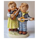 Goebel M.I. Hummel 'Happy Days' Figurine