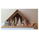 Goebel M.I. Hummel Nativity Scene w/Manger