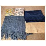Throws, Afghan & Throw Pillows