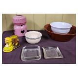 Ash Tray, Toothpick Holder, Bowls