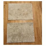 Rugs, 17 1/2in x 25in (2)