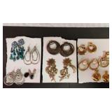 Pierced earrings (10 pair)