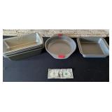 Bread, Cake and Pie Pans