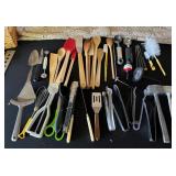 Kitchen Utensils,  wood spoons, scoops