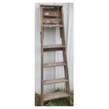 6ft Wooden Step Ladder