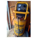 DeWalt Air Compressor