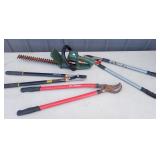 Hedge Trimmers & Pruners
