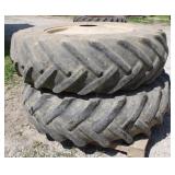 Set Of 18.4-34 Tractor Duals on Steel Rims