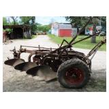 International 3-14 Moldboard Plow, Hand Trip