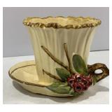 Vtg McCoy Fancy Lotus Leaf & Red Berry Planter