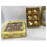 Vtg Blown Glass Christmas ornaments