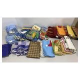 Kitchen Wash Rags, Hand Towels & Oven Mitts