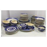 Blue Willow Dinnerware