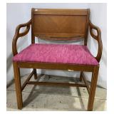 Stand Alone Entryway Bench