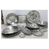 Vtg Hammered Aluminum Serving Trays & Bowls