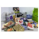 Party Paper Goods, Plastic Cups & Flatware