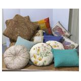 Large Lot of Throw Pillows