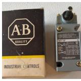 Allen-Bradley Industrial Limit Switch