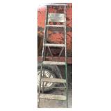 6ft Wooden Step Ladder