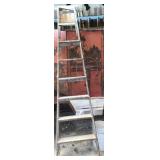 8ft Wooden Step Ladder