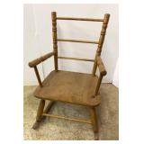 Vtg Childï¿½s Rocking Chair