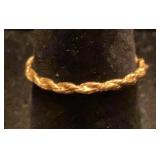14K yellow gold rope ring