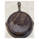 Lodge 5SK Cast Iron Skillet