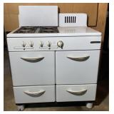 Estate Mid Century Gas Stove