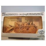 ERTL International T-340 with Bull Grader