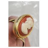 Vintage Avon Cameo Ring