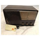 1950-1951 Silvertone Radio Model 15