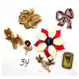 VTG Brooches Maximal Art KC Unsigned