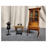 Dollhouse Sewing/Office Furniture Set