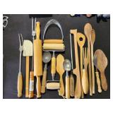 Wood spoon,wood handled utensils