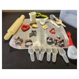 Tupperware Rolling Pin, Cookie Cutters, Baking Mat